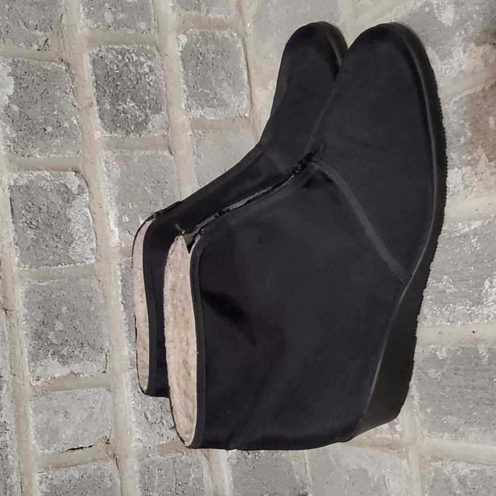 Outdorables Ankle Boots Womens Size 9 Shoes Faux Fur Daniels